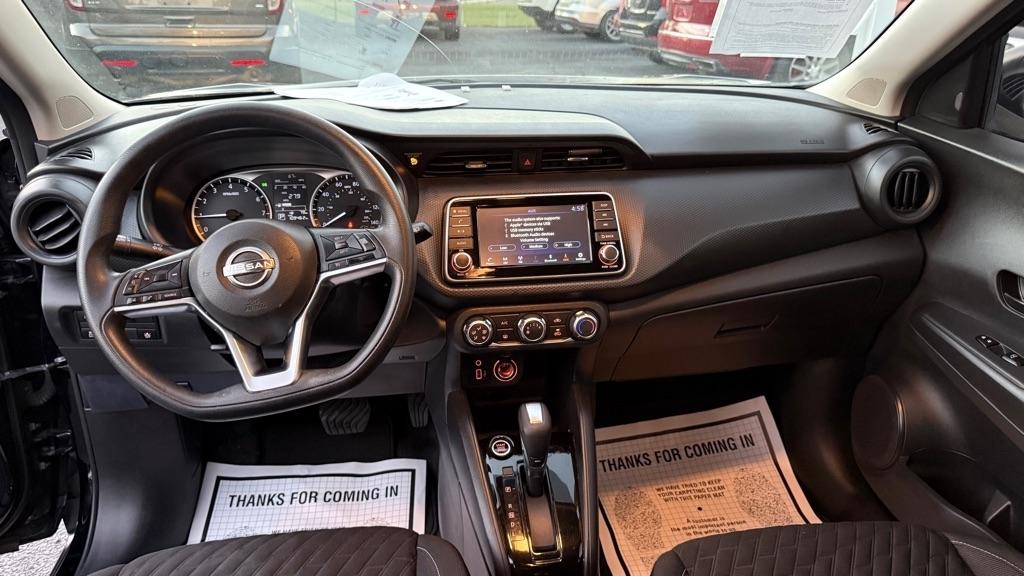Nissan Kicks S FWD 2022