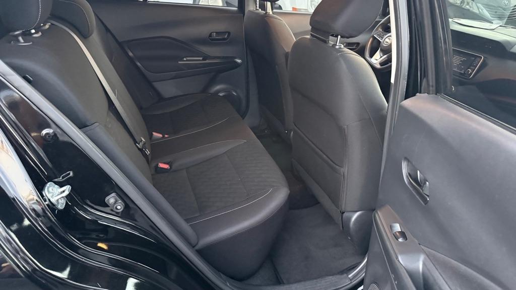 Nissan Kicks S FWD 2022