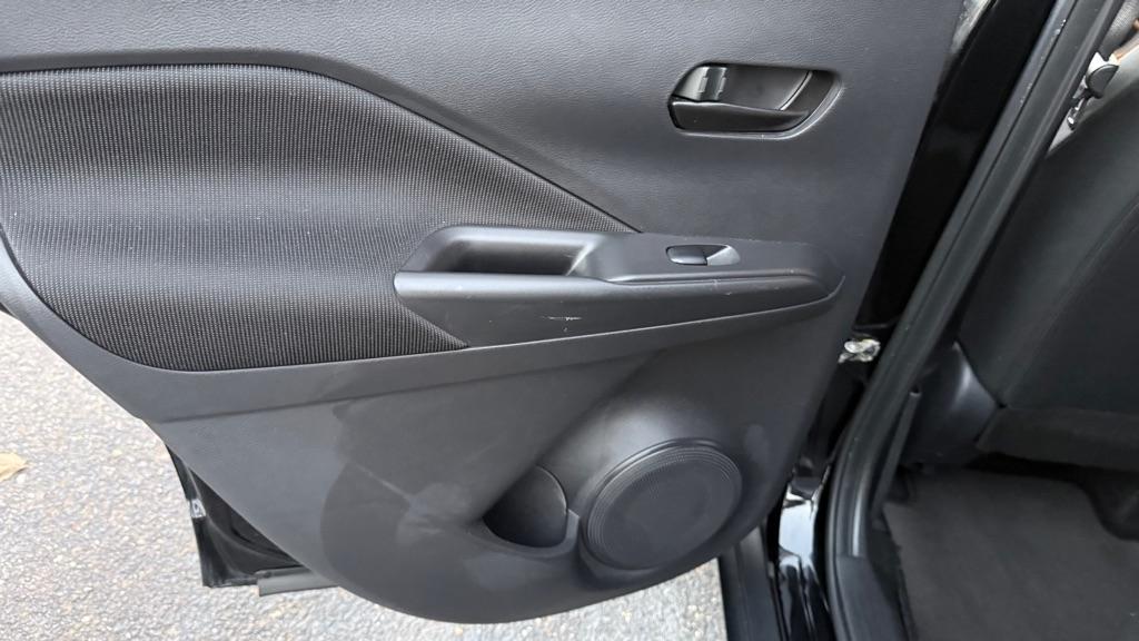 Nissan Kicks S FWD 2022