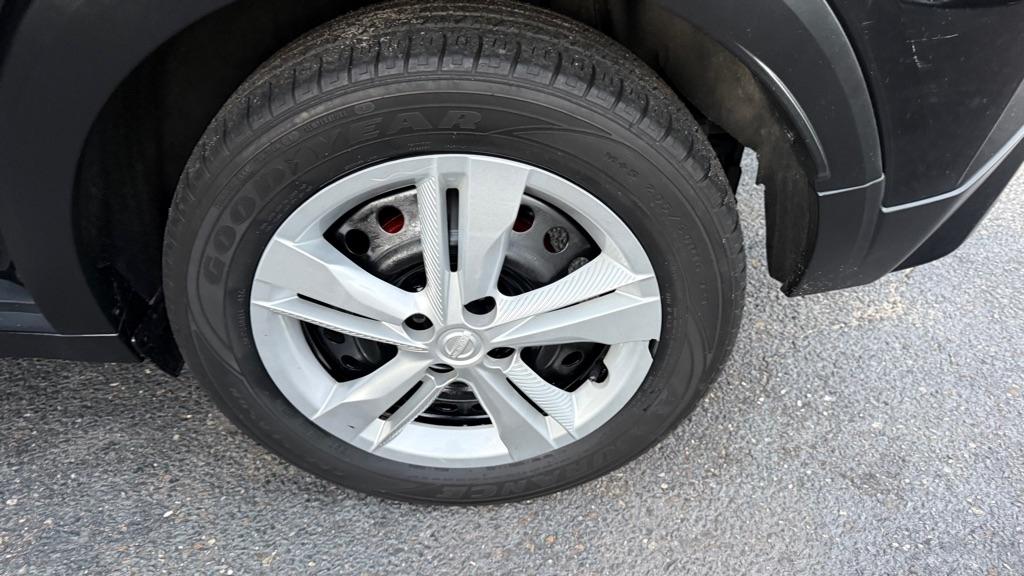 Nissan Kicks S FWD 2022