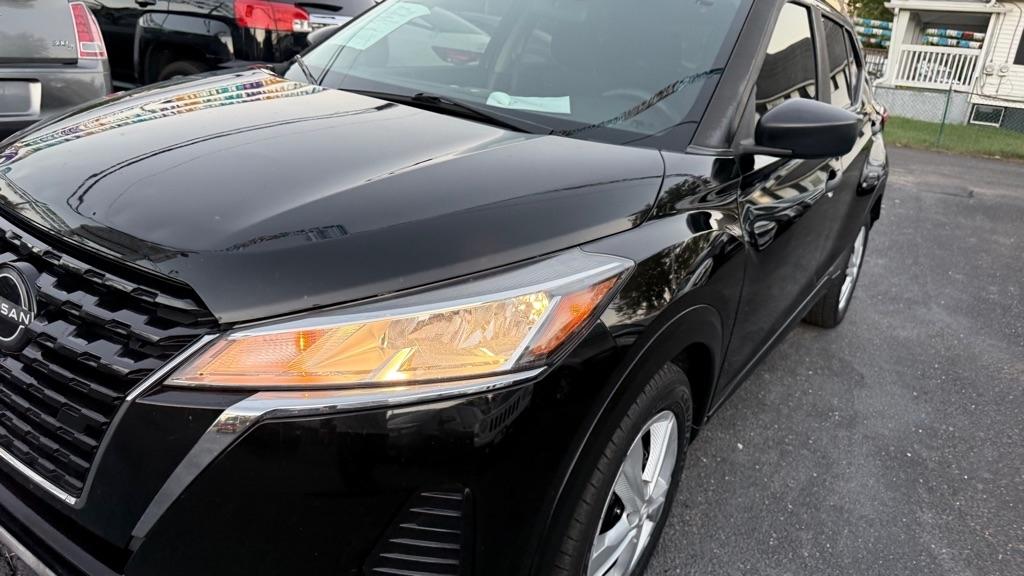 Nissan Kicks S FWD 2022