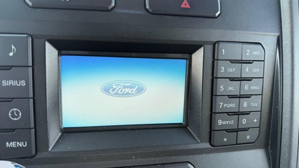 Ford Super Duty F-250 SRW King Ranch 4WD Crew Cab 8' Box 2018