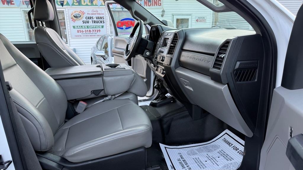 Ford Super Duty F-250 SRW King Ranch 4WD Crew Cab 8' Box 2018