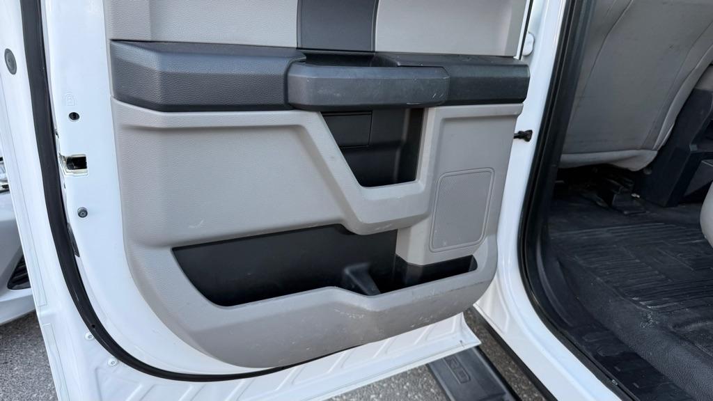 Ford Super Duty F-250 SRW King Ranch 4WD Crew Cab 8' Box 2018