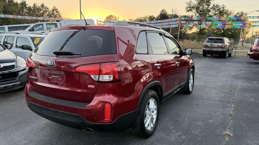 Kia Sorento 2WD 4dr I4 LX 2015