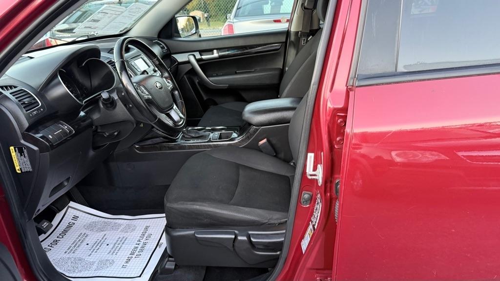 Kia Sorento 2WD 4dr I4 LX 2015