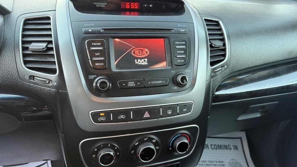 Kia Sorento 2WD 4dr I4 LX 2015