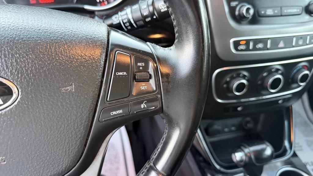 Kia Sorento 2WD 4dr I4 LX 2015