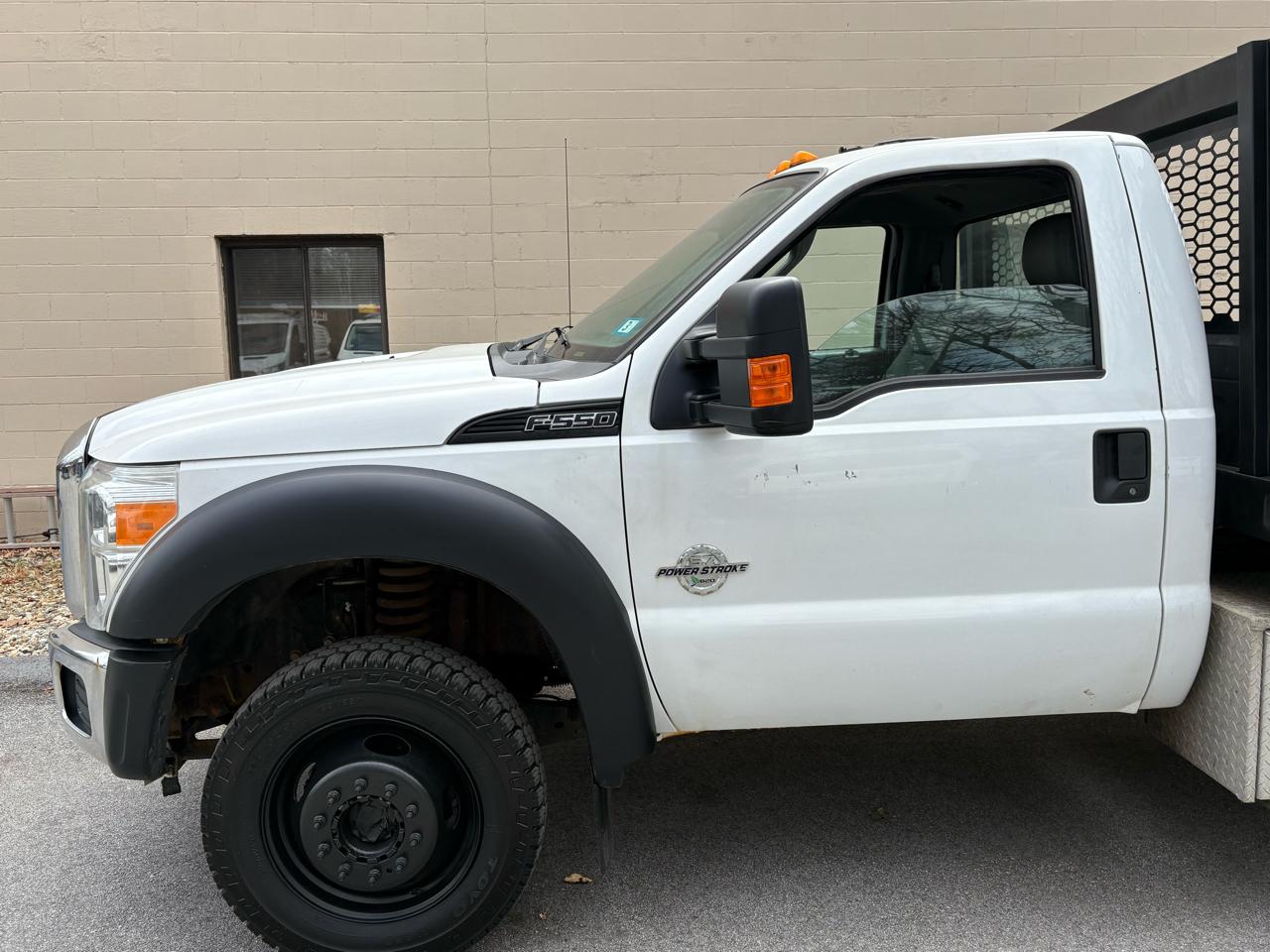 Ford Super Duty F-550  2011
