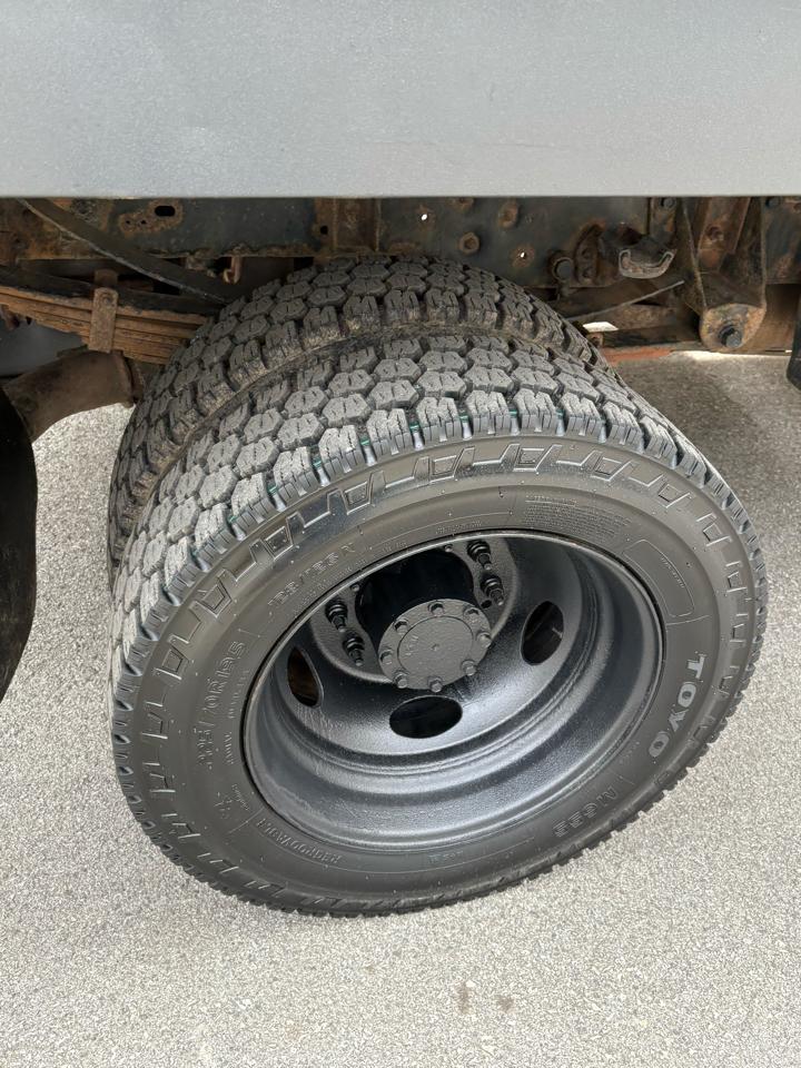 Ford Super Duty F-550  2011