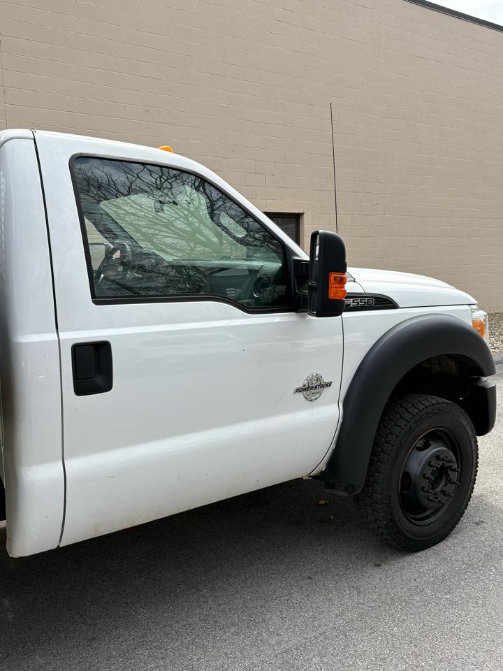 Ford Super Duty F-550  2011