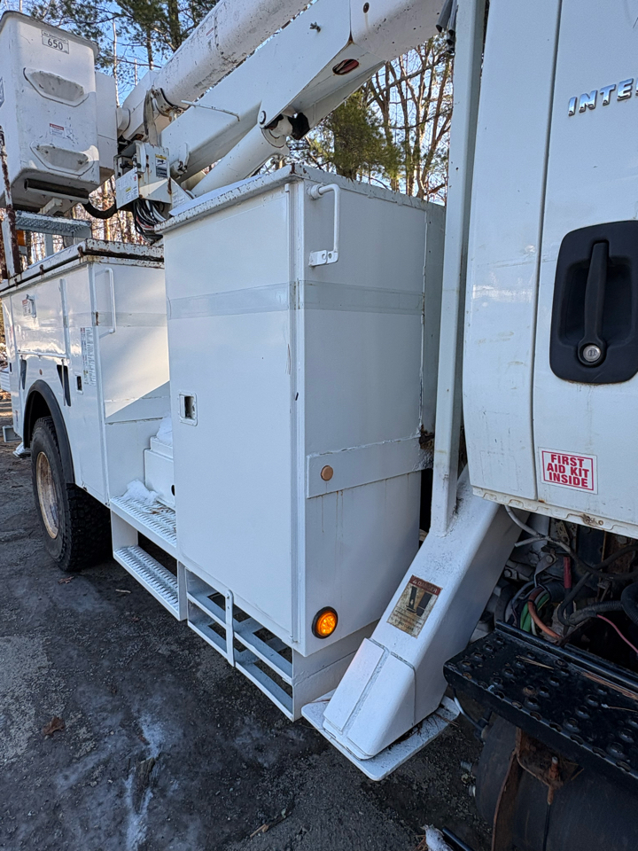 International 7300  2006