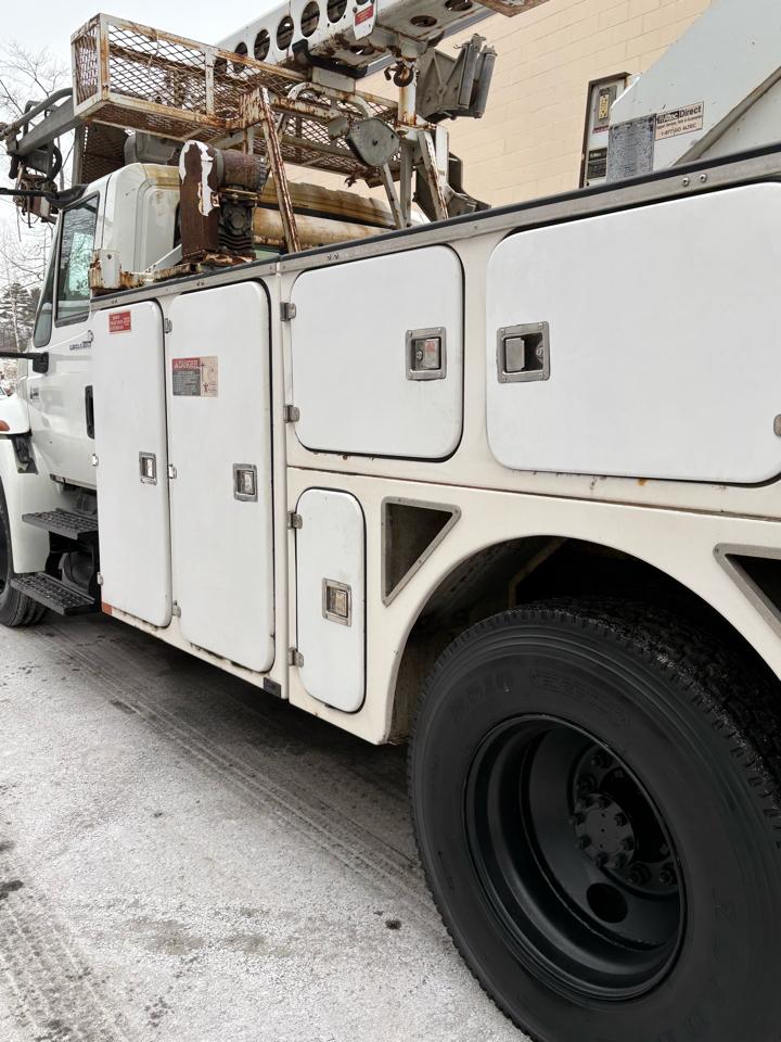 International 4300  2005