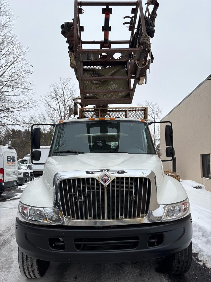 International 4300  2005