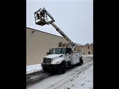 2005 International 4300 