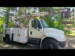 2005 International 4300 