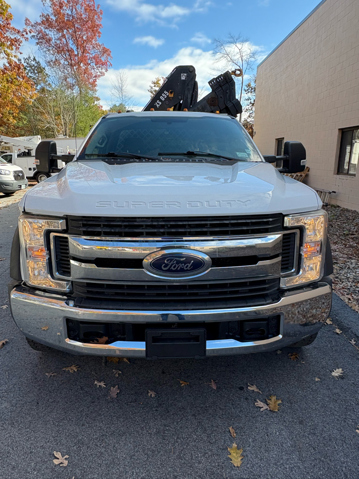 Ford Super Duty F-550  2019 Ford Super Duty F-550  2019