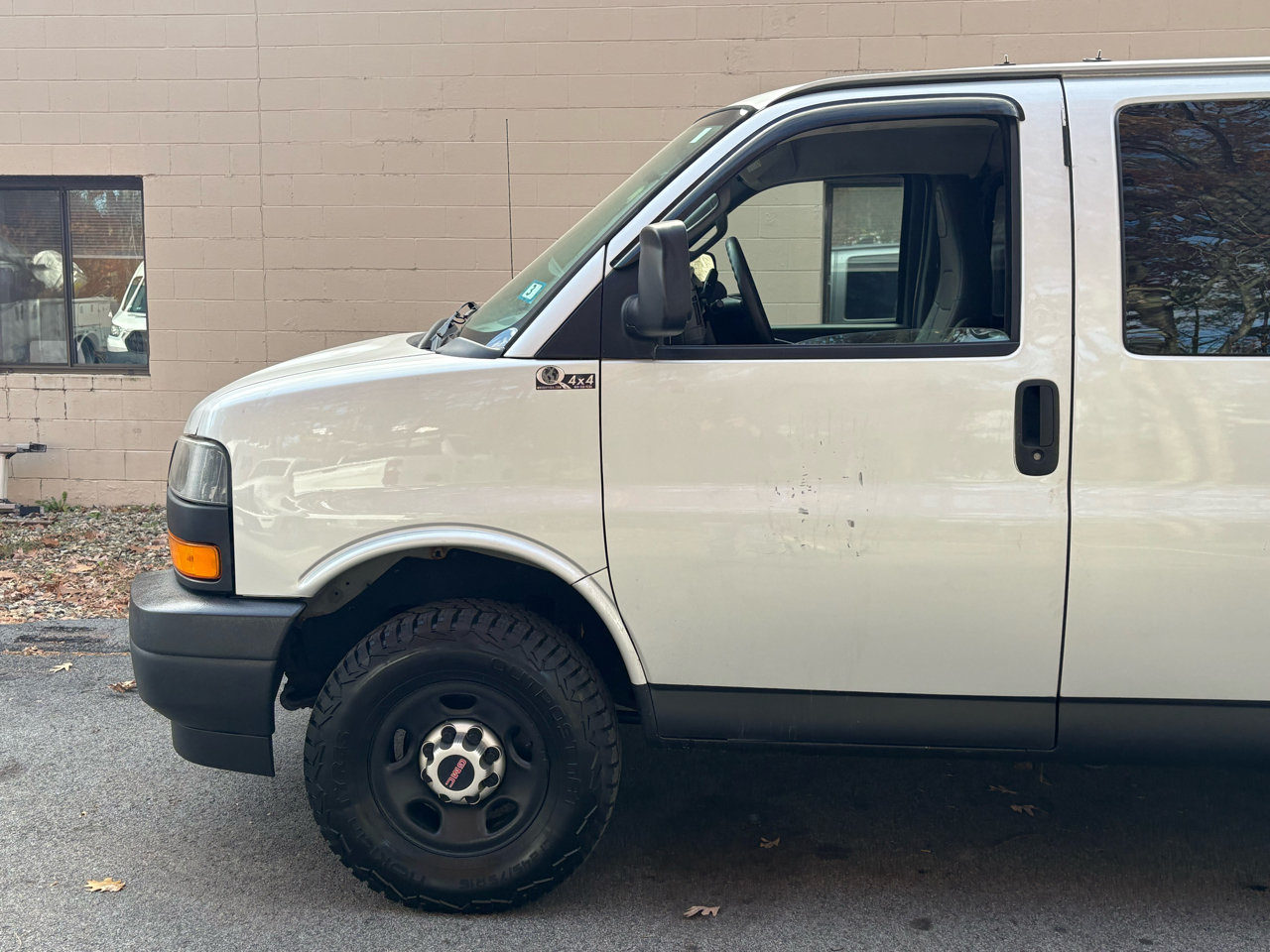 GMC Savana Passenger  2018 GMC Savana Passenger  2018