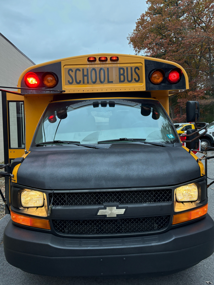 Chevrolet Express Commercial Cutaway  2014 Chevrolet Express Commercial Cutaway  2014