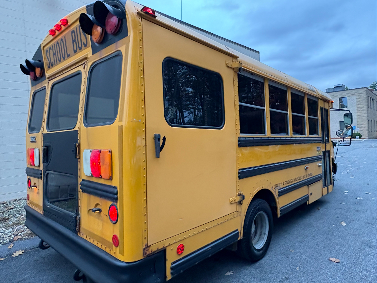 Chevrolet Express Commercial Cutaway  2014 Chevrolet Express Commercial Cutaway  2014