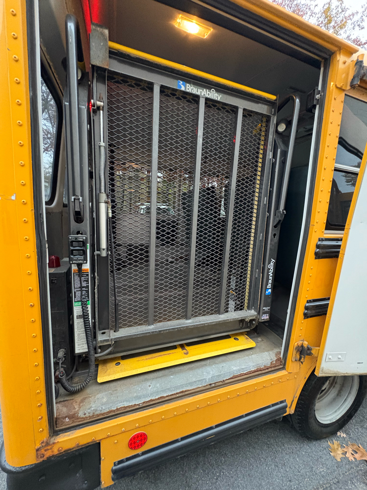 Chevrolet Express Commercial Cutaway  2014 Chevrolet Express Commercial Cutaway  2014