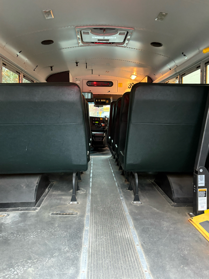 Chevrolet Express Commercial Cutaway  2014 Chevrolet Express Commercial Cutaway  2014