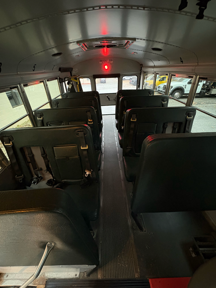 Chevrolet Express Commercial Cutaway  2014 Chevrolet Express Commercial Cutaway  2014