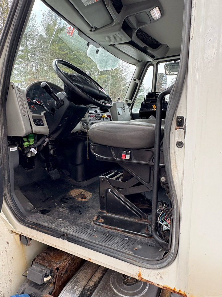 International 4300  2017