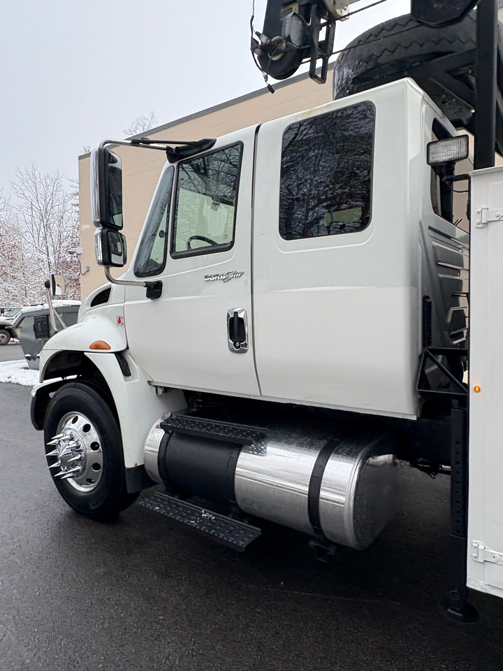 International 4300  2014