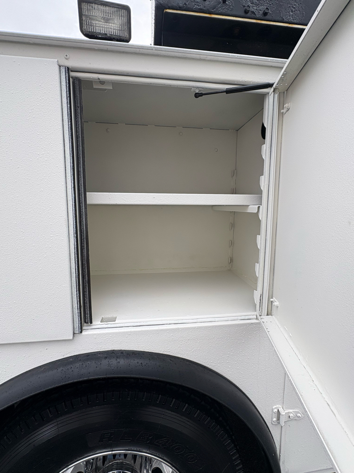 International 4300  2014