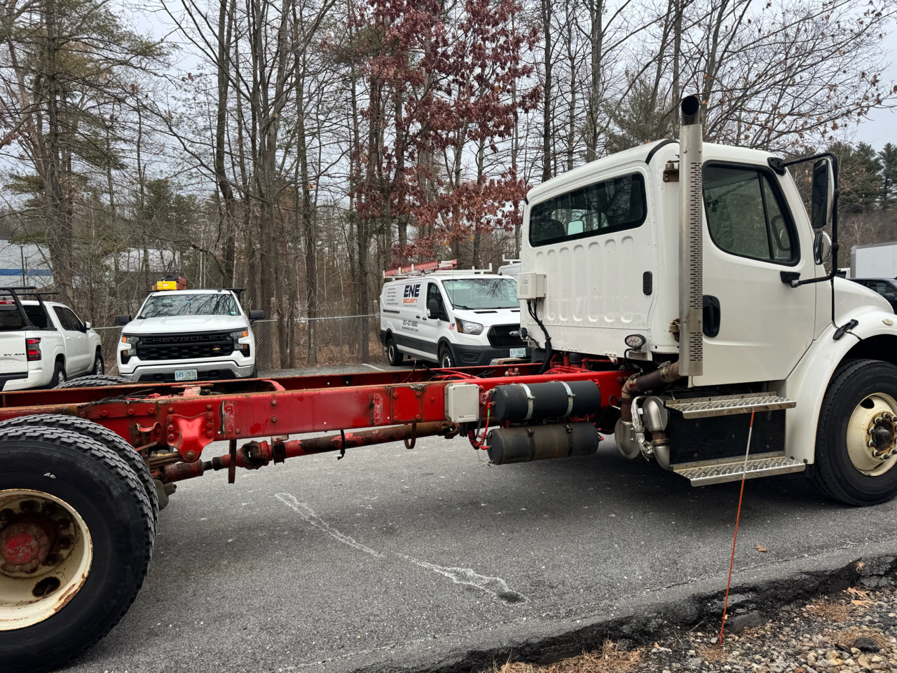 Freightliner M2  2016