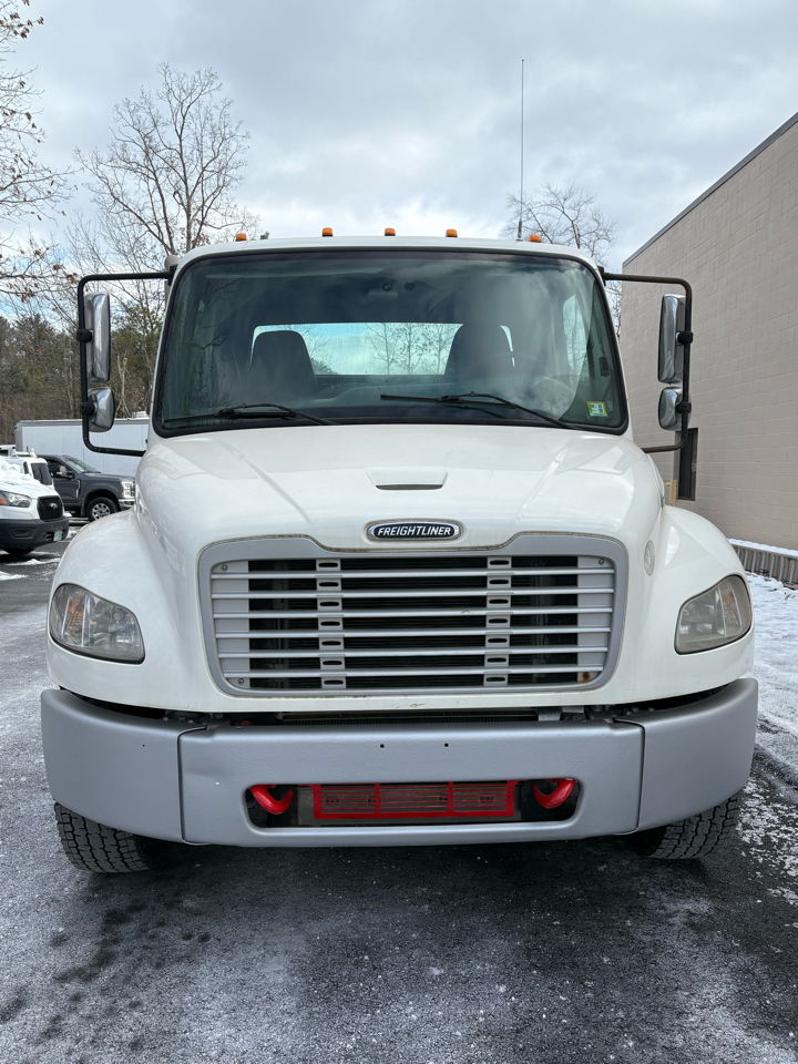 Freightliner M2  2016