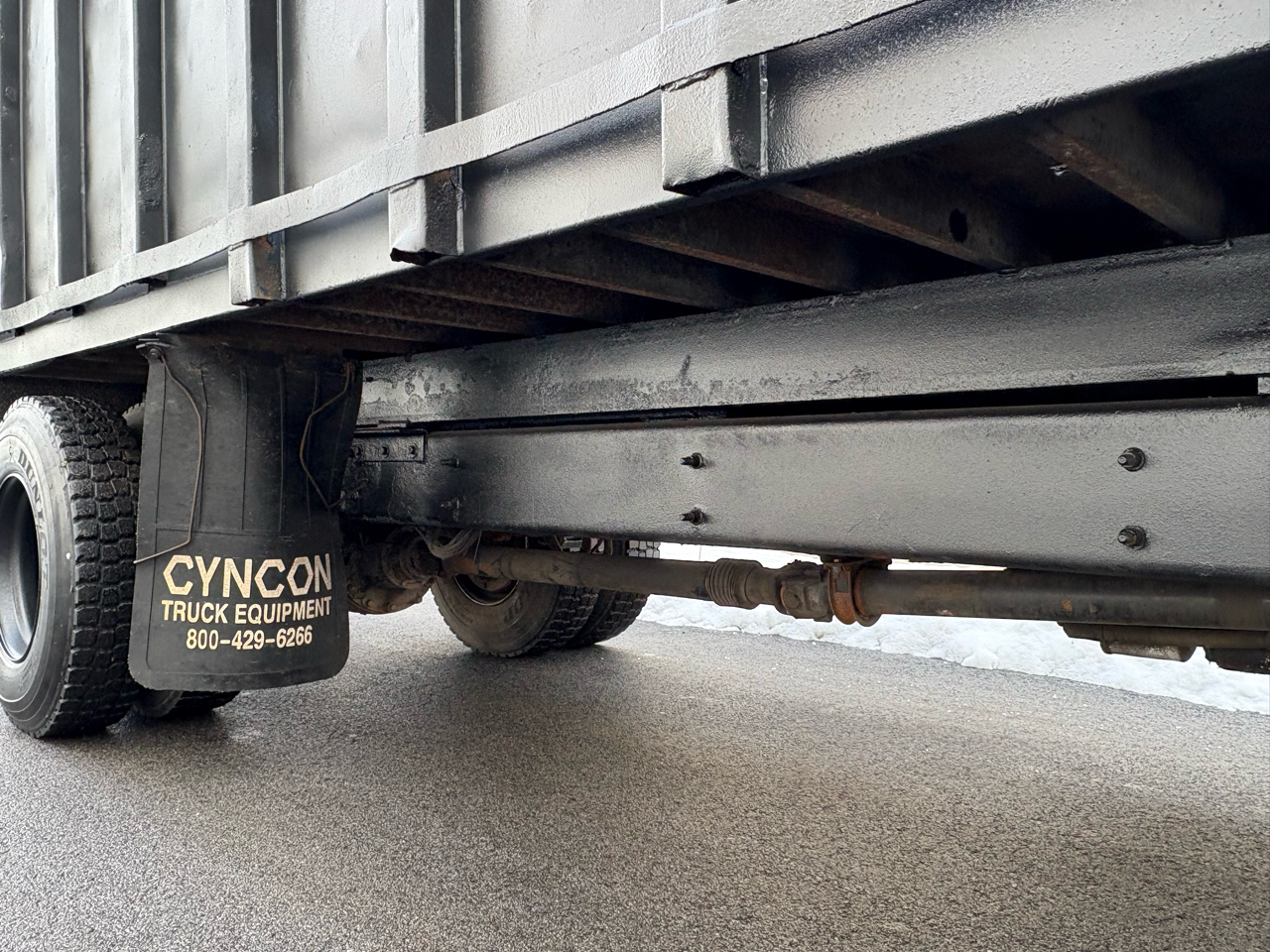 International 7400  2002