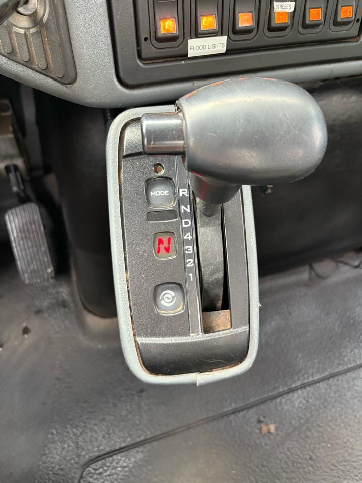 International 7400  2002