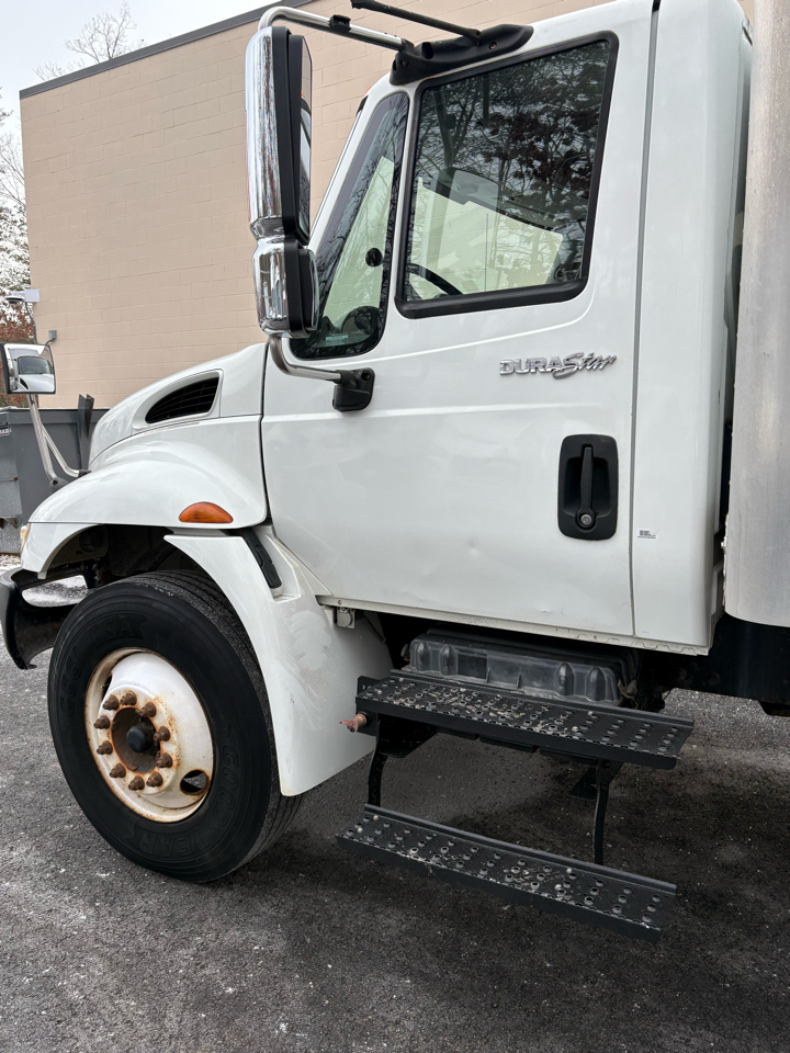 International 4300  2011