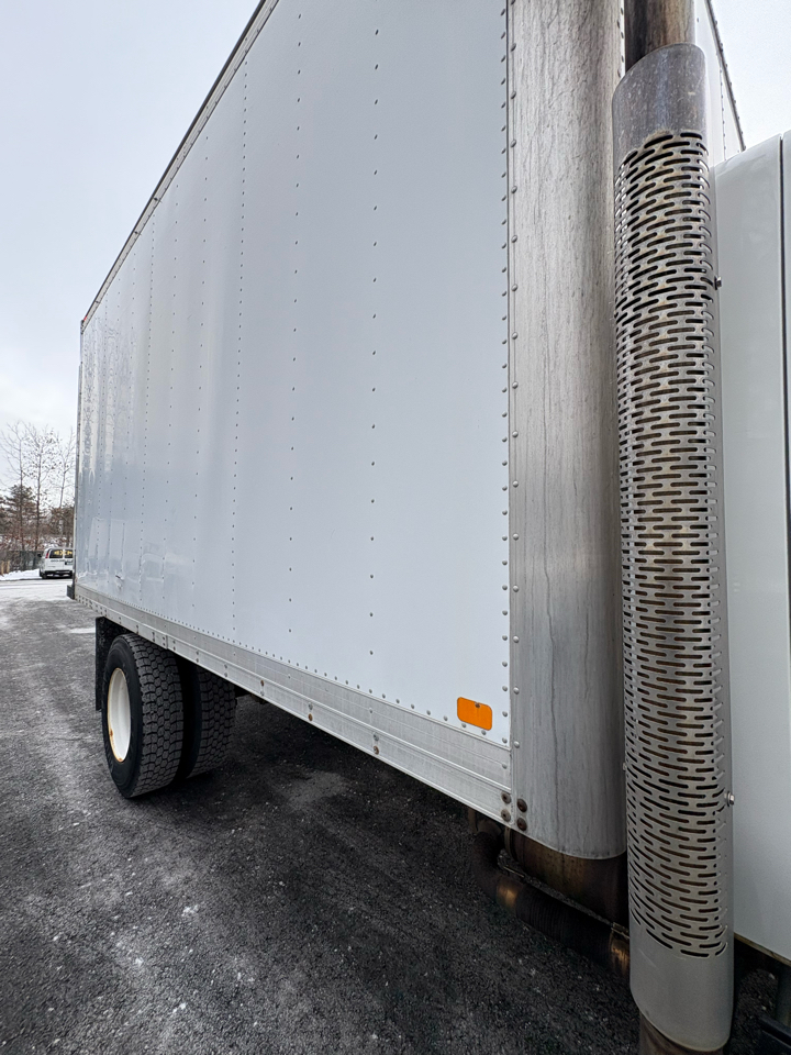 International 4300  2011