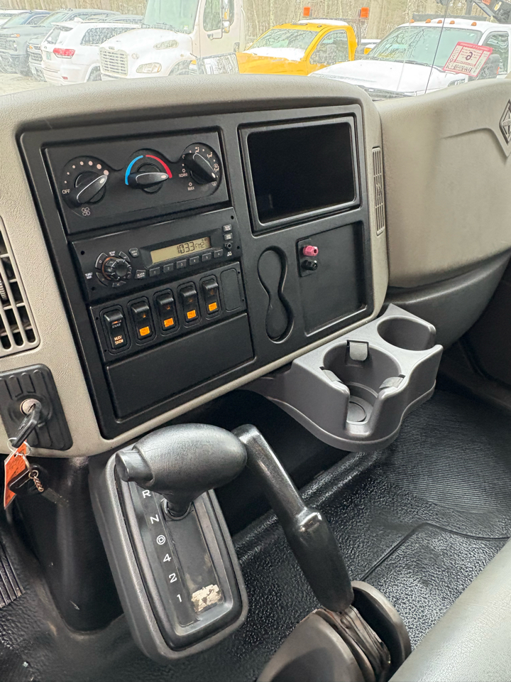 International 4300  2011