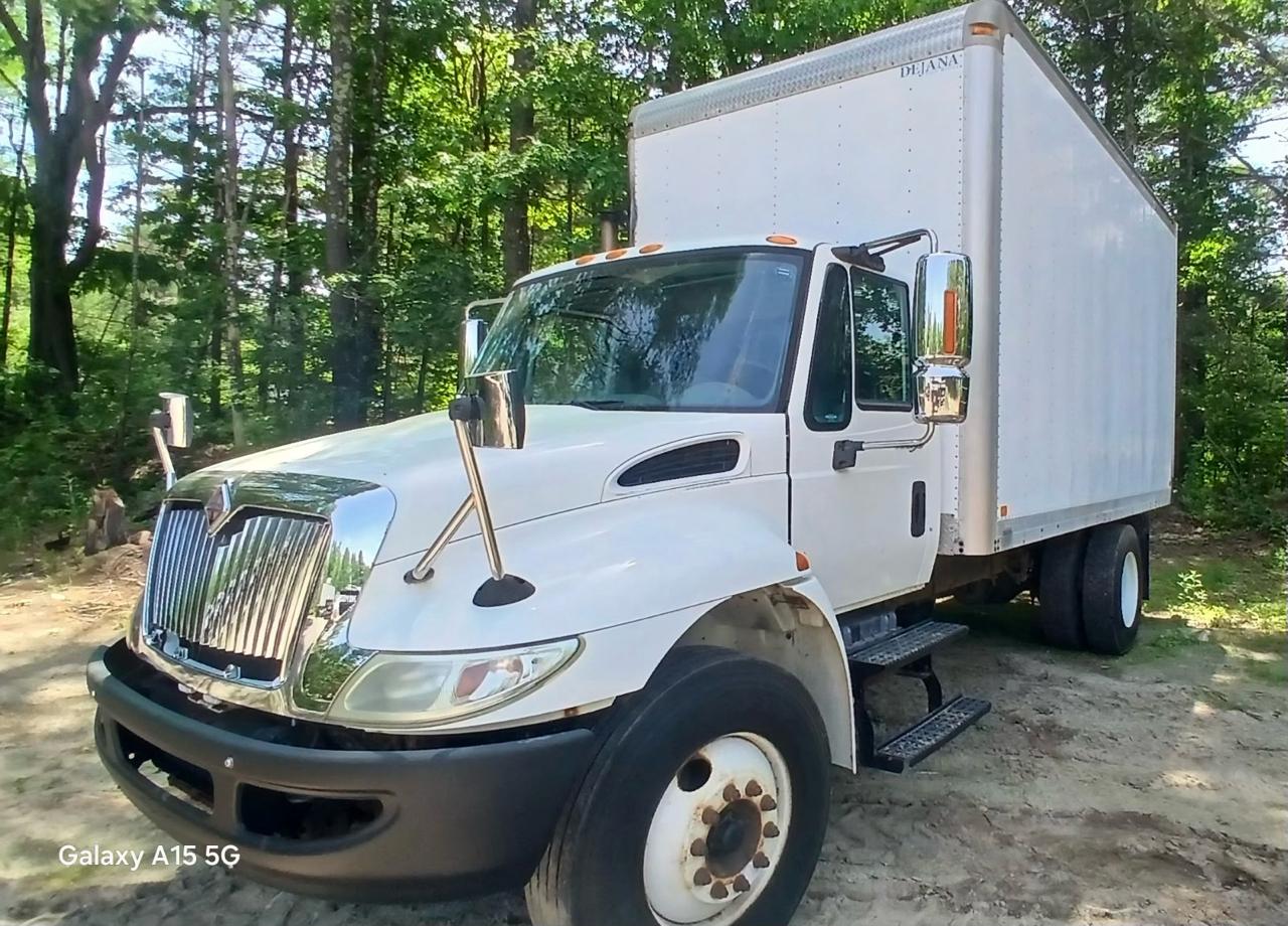 International 4300  2011
