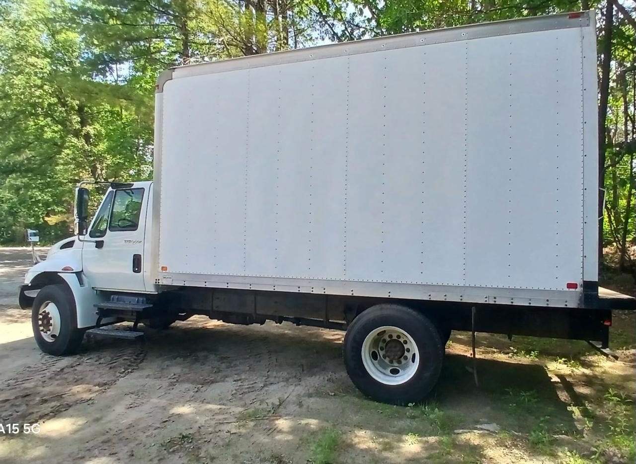International 4300  2011