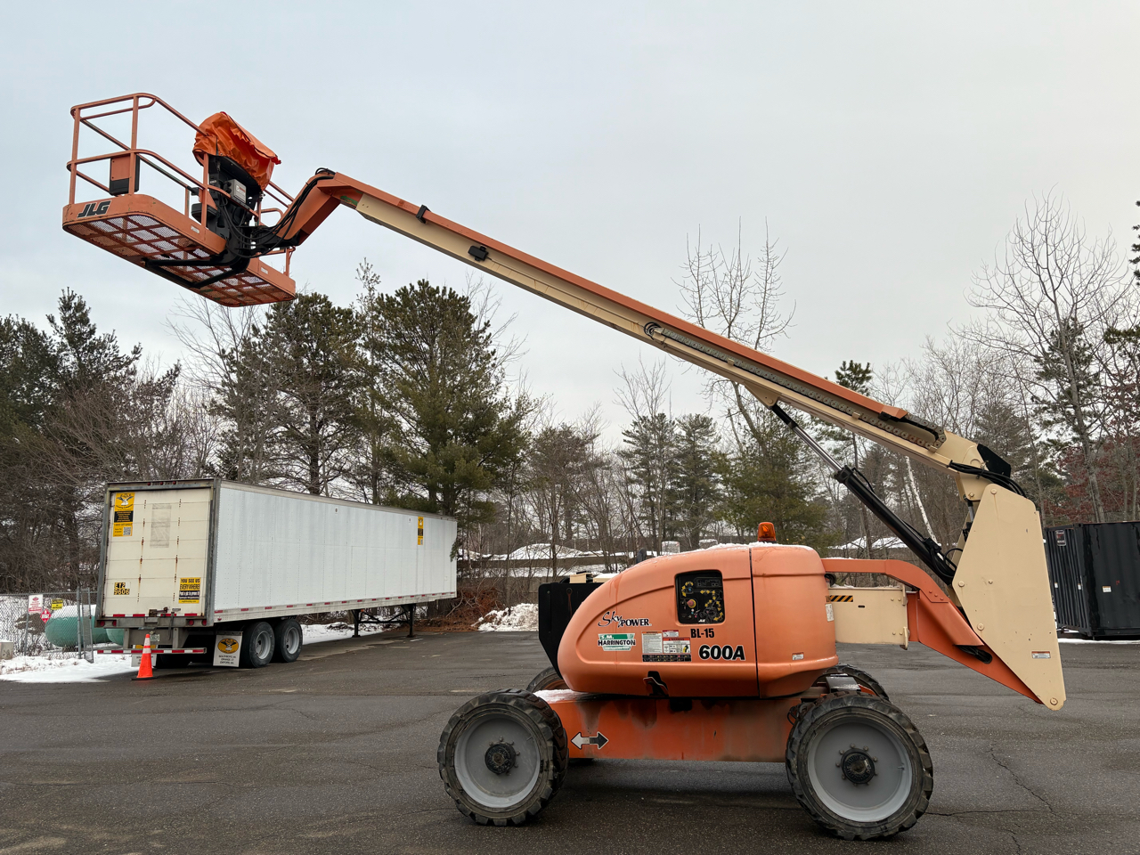 JLG 600A  2012