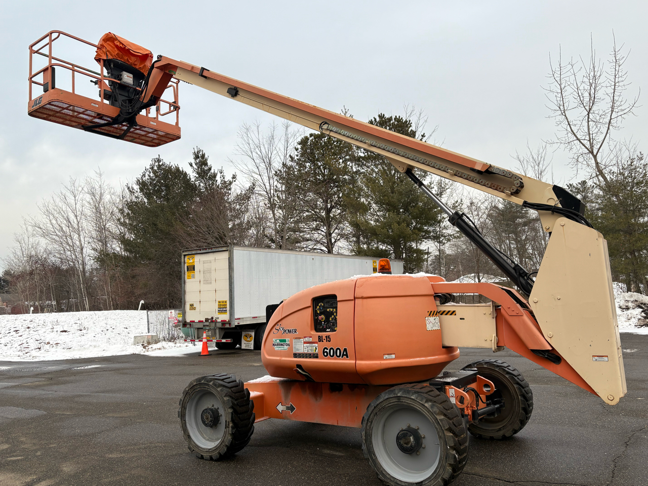 JLG 600A  2012