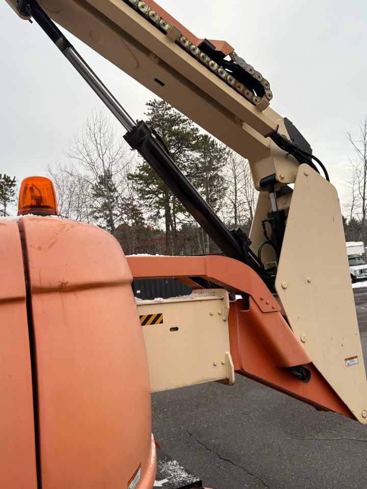 JLG 600A  2012