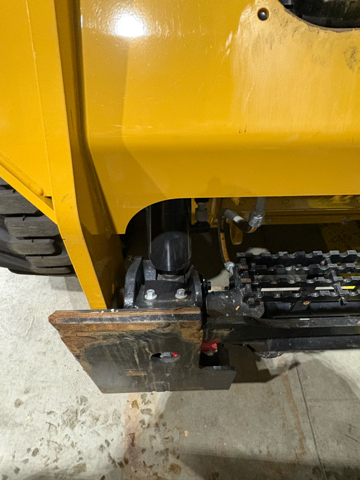 Caterpillar 242B3  2020