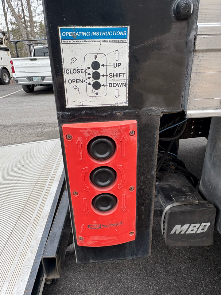 Mitsubishi FUSO  2014