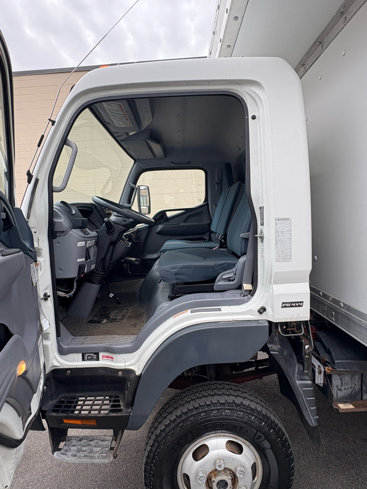 Mitsubishi FUSO  2014