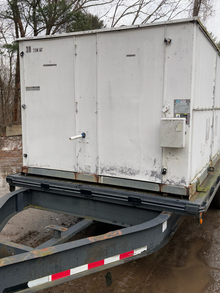Big Tex Trailer  2002