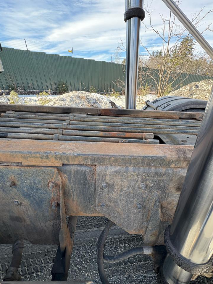 International 5900i  2003