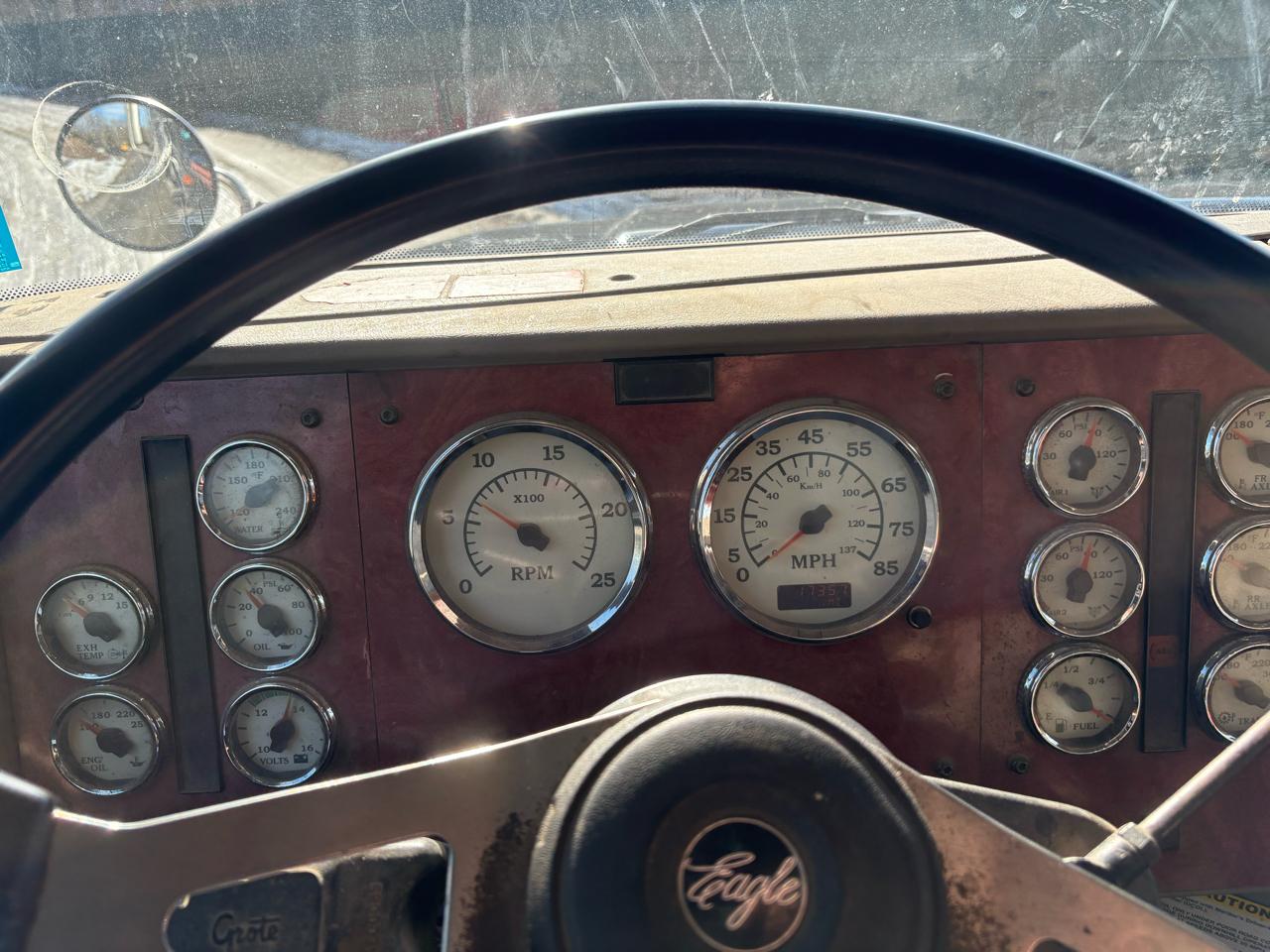 International 5900i  2003