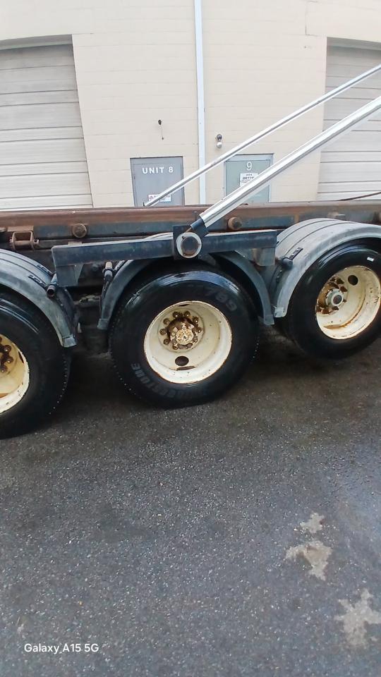International 5900i  2003