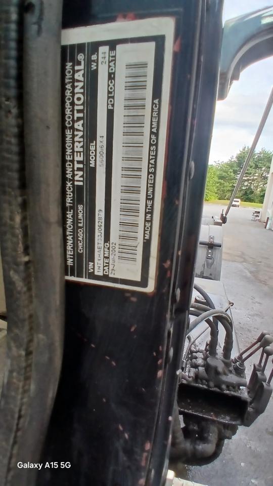 International 5900i  2003
